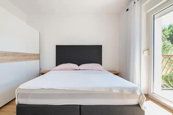 La Domazet Apartment *