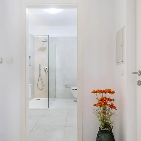 Villa La Domazet Podstrana Exteriör bild