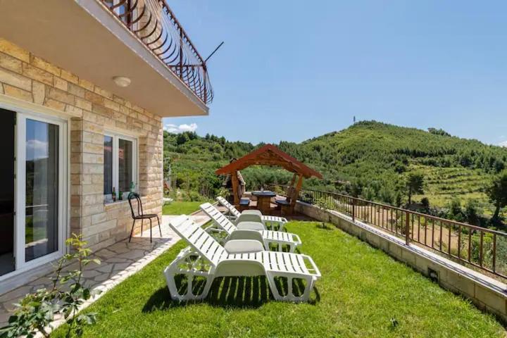 La Domazet * Podstrana
